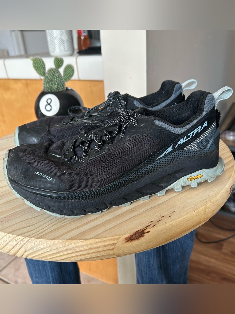 ALTRA Olympus Black Size 9 Women’s Shoes